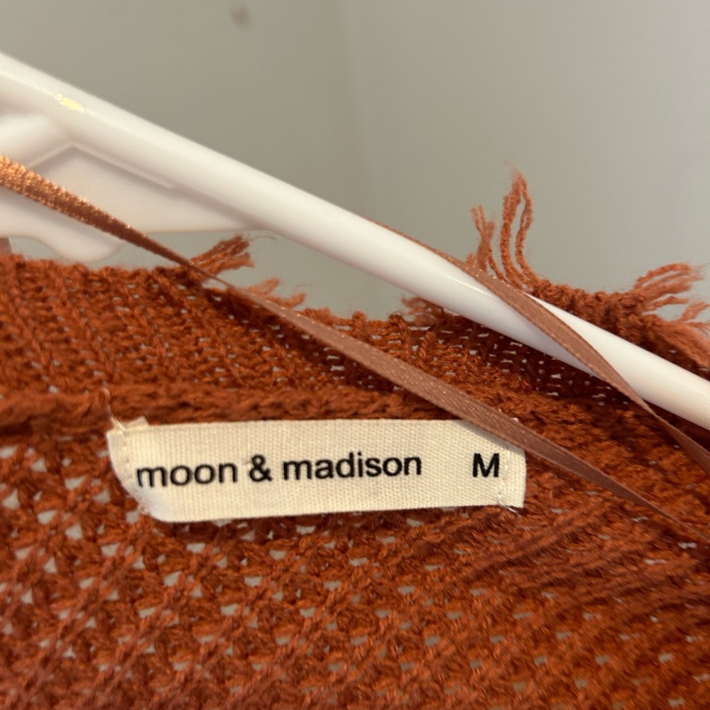 Sweater - Picture 2 of 2
